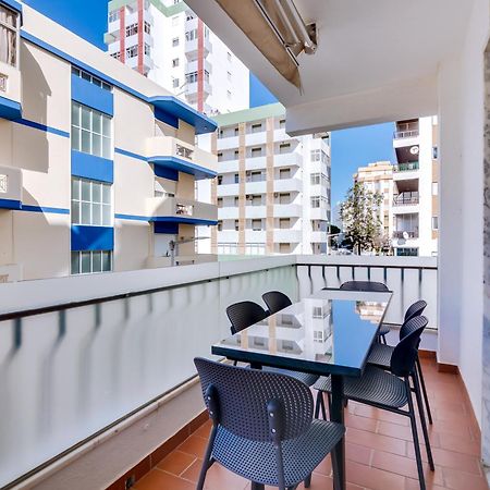 Al - Apartamento Egas Moniz Картейра Экстерьер фото