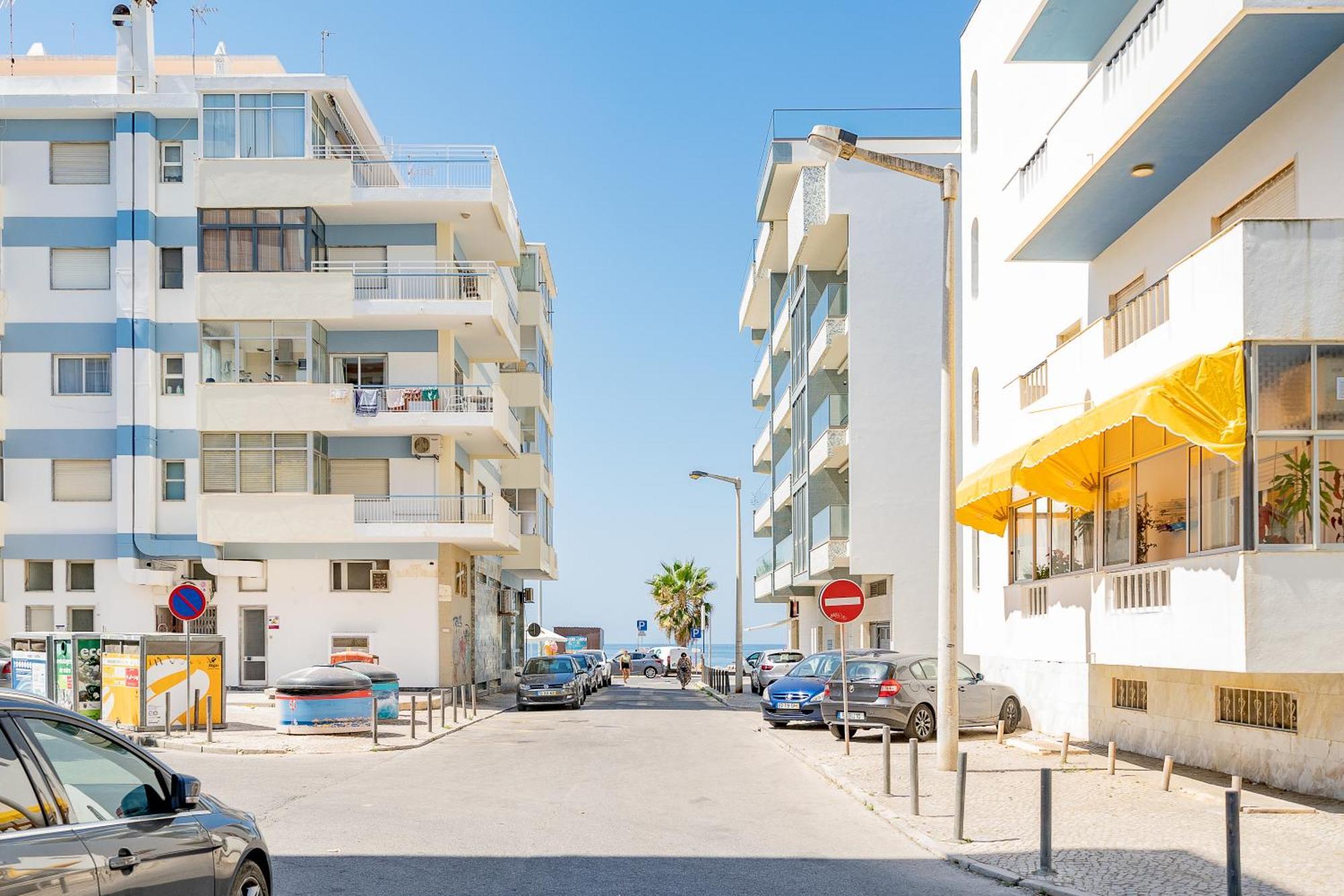 Al - Apartamento Egas Moniz Картейра Экстерьер фото